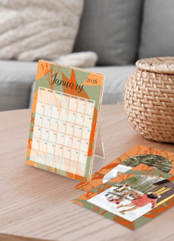 Custom Desk Card Calendar Set – 2026 personalized monthly display easel