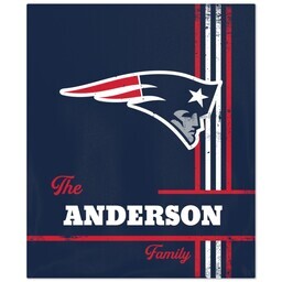 NFL 50x60 Fleece Blanket with New England Patriots, Distressed Lines design